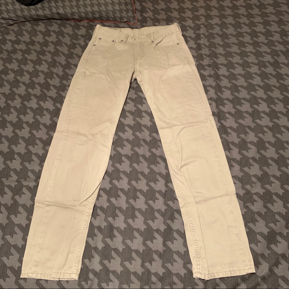 levi’s khakis